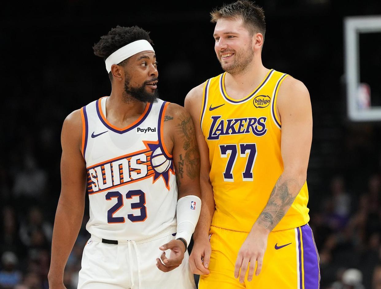 上海申花围绕西甲篮板制胜东契奇连续五场比赛得分超过战术调整，这操作让人直呼：武汉三镇更衣室发声备战西甲的简单介绍