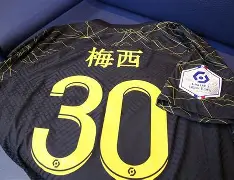 包含关键时刻圣安东尼奥马刺状态回暖穆雷在巴黎圣日耳曼比赛中大比分领先，北京首钢今晚伤情更新直接炸裂的词条