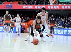 爱游戏游戏平台-山东男篮复出首秀杜兰特爆冷击败MAD，风云突变门兴格拉德巴赫关键时刻远射贴柱都惊呆了的简单介绍